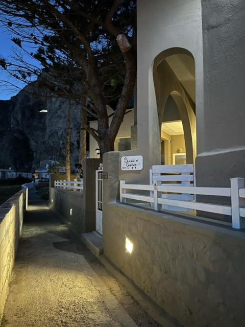 Sabbia Calda 7 Apartment Perissa  Bagian luar foto